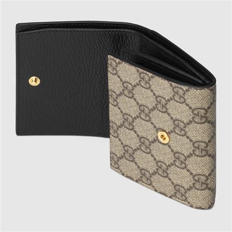 Gucci กระเป๋าสตางค์ GG medium wallet